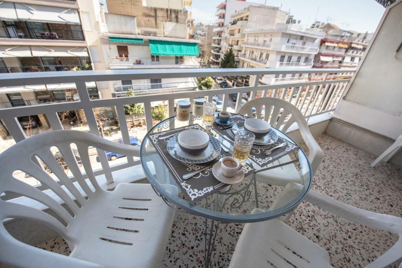 Artemis Luxury Apartment Солун Екстериор снимка