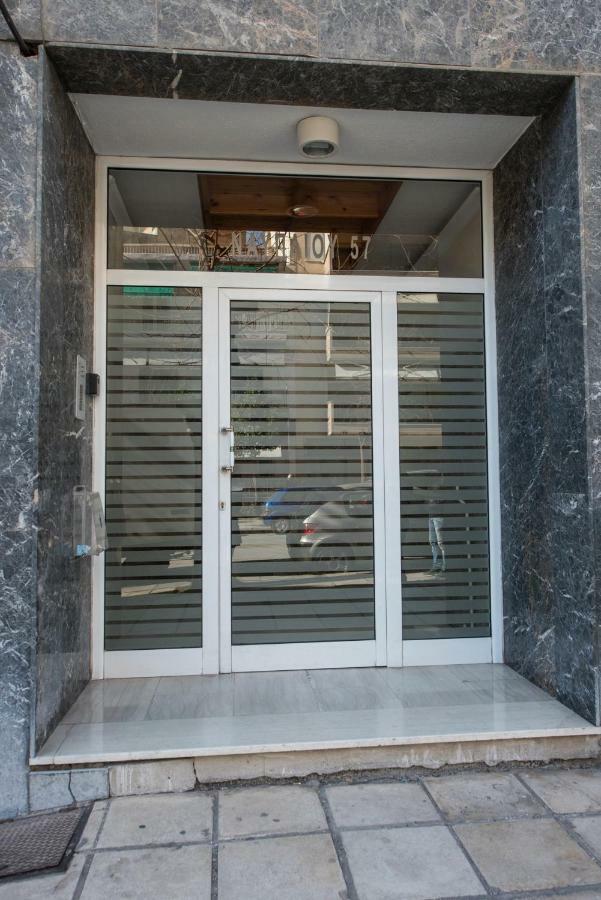 Artemis Luxury Apartment Солун Екстериор снимка