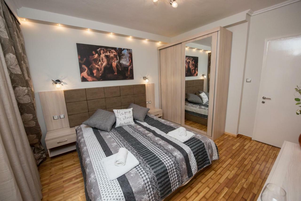 Artemis Luxury Apartment Солун Екстериор снимка