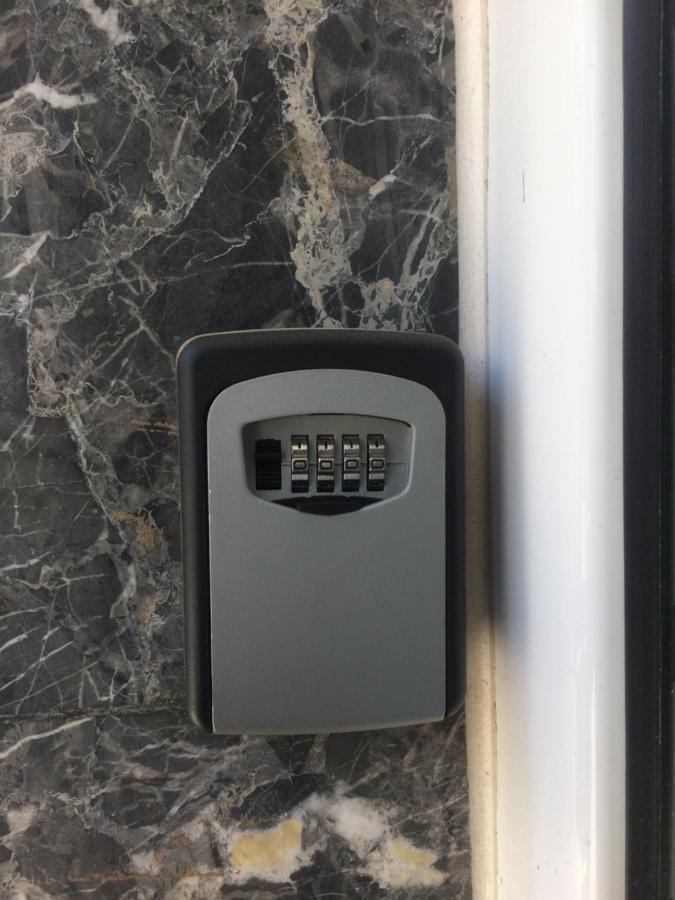 Artemis Luxury Apartment Солун Екстериор снимка